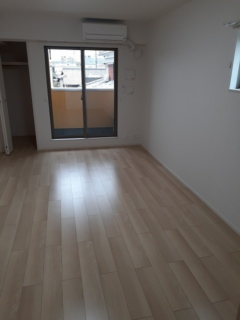 サンリットＭ＆Ｋ祇園　Ⅰの居間・リビング|居室・リビング