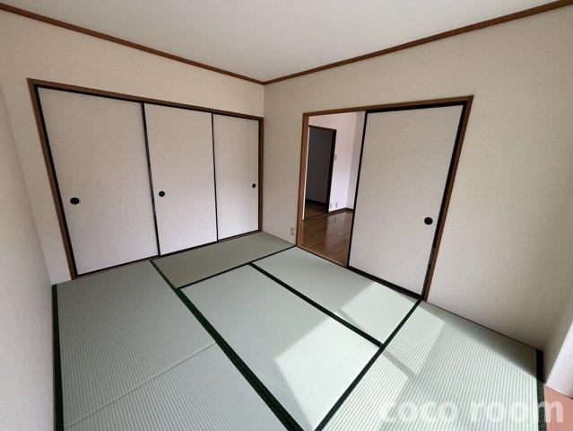 レジデンスマスオの和室