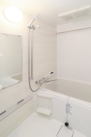 サヴォイ　ラ・シャンス　6階の浴室|別号室のものになります。現状優先。