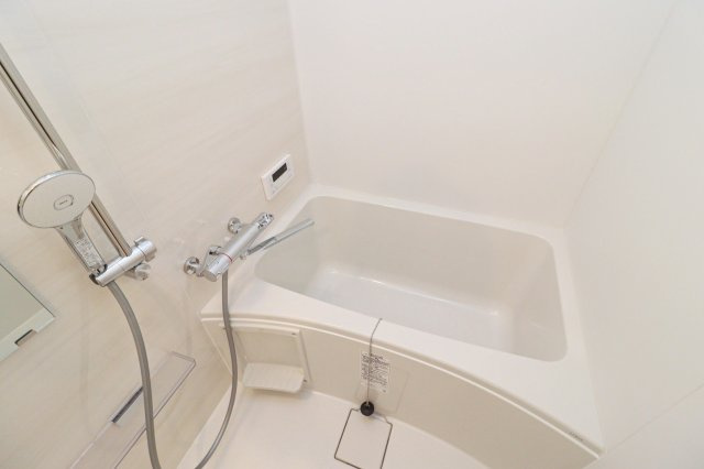 サヴォイ　ラ・シャンス　6階の浴室|別号室のものになります。現状優先。