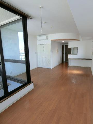 ドゥーエ学芸大学の内装|明るいお部屋です