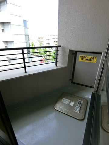 ドゥーエ学芸大学のバルコニー|バルコニーです