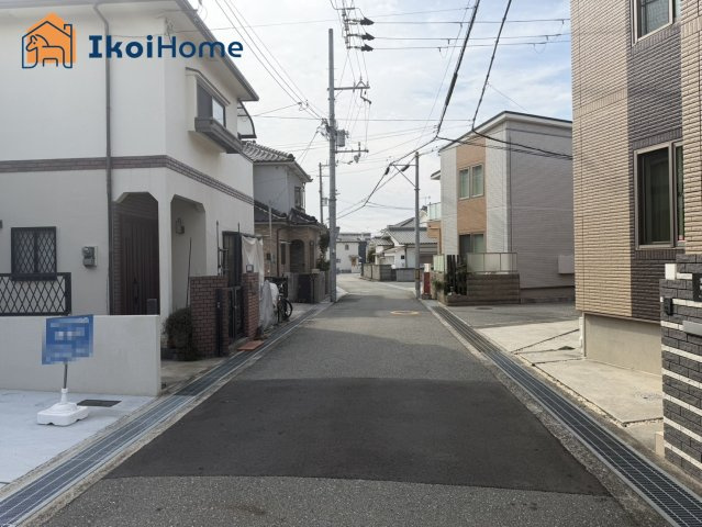 明石市二見町西二見　新築戸建　の前面道路含む現地写真|【ホームページに現地動画掲載中】●年中無休：当日予約可●前面道路は交通量も少なく安心！