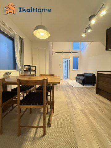 明石市二見町西二見　新築戸建　の居間・リビング|【ホームページに現地動画掲載中】●年中無休：当日予約可●1階LDK11.2帖で吹抜けがあり開放的！