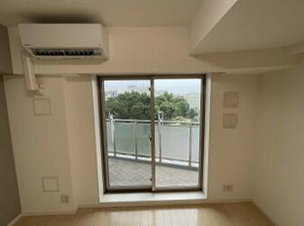 グローリオ明大前の洋室|ゆったりした洋室です