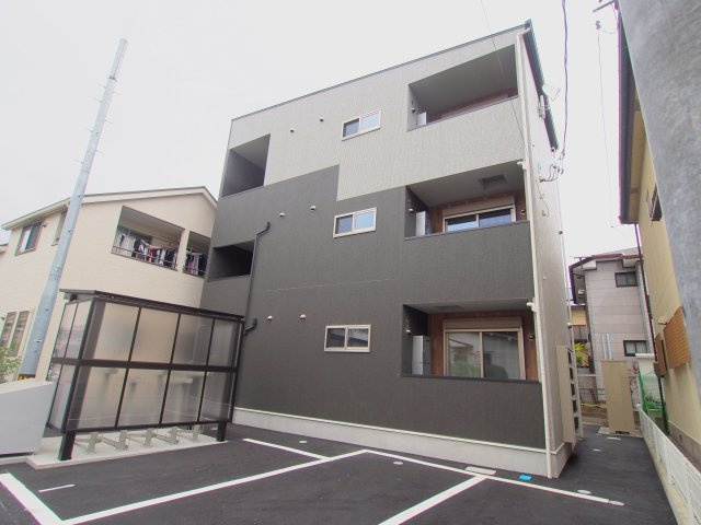 ロンディネの外観