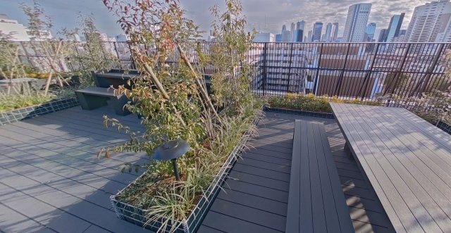 パークアクシス新宿百人町のエントランス