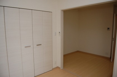 【寝室】 | フォレスター一樹