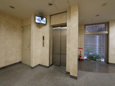 【ロビー】 | フォレスター一樹