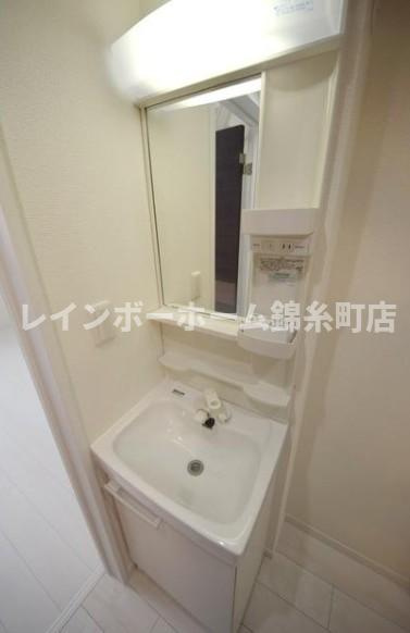 フィオーレ小岩の洗面所