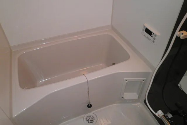 【センティーナ和泉】大阪府和泉市1棟アパートの浴室