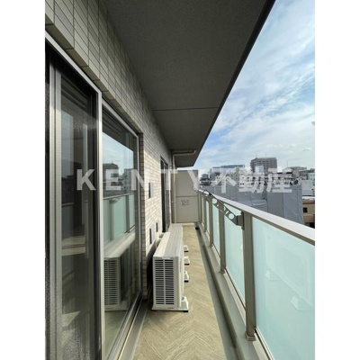 【バルコニー】 | Ａｕｇｕｓｔａ Ｒｅｓｉｄｅｎｃｅ大森 | お洗濯にも便利なバルコニー付き