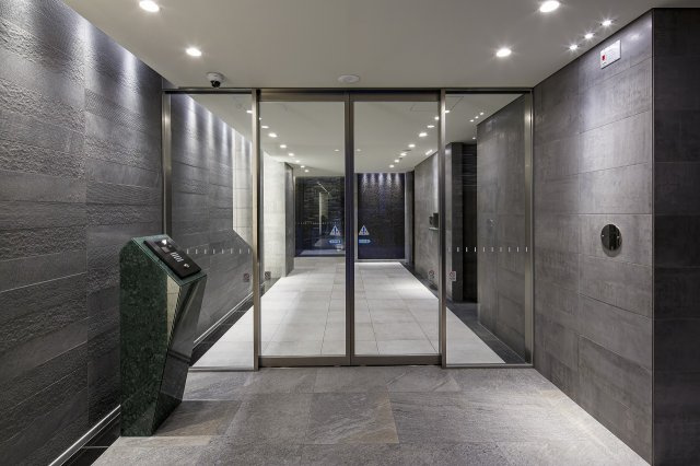 サヴォイ　ル・プルミエ　パリエ　12階のロビー