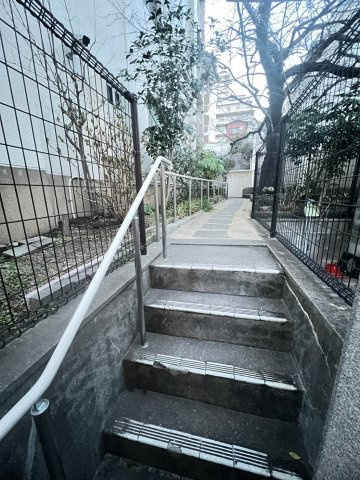 北野マンション1号棟のロビー