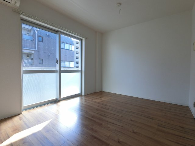 ミリアビタNo.25の居間・リビング