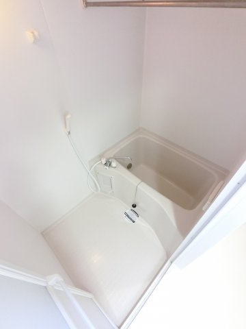 ミリアビタNo.25の浴室