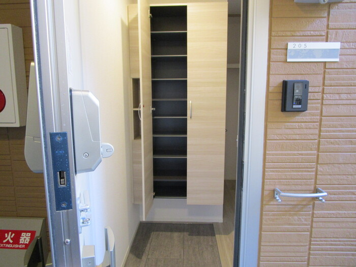 アレクシスの玄関