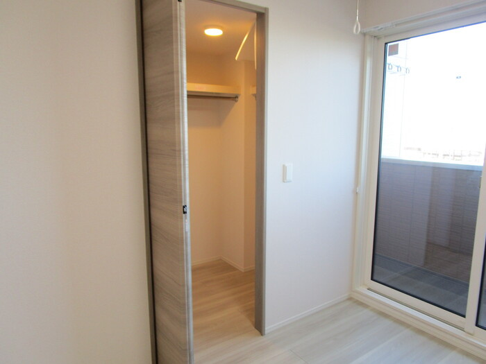 アレクシスの収納