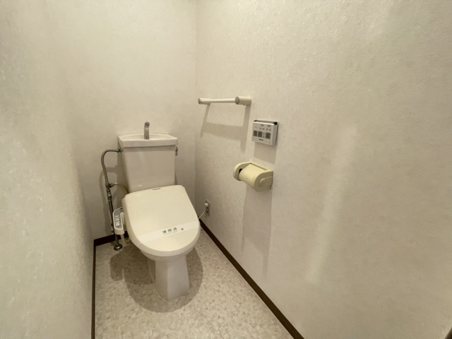 プレステージ芦屋F棟のトイレ