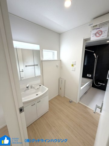 クレイドルガーデン郷瀬町第2　１号棟の洗面所