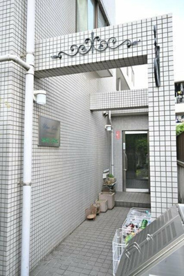 【エントランス】 | プライムガーデン桜上水