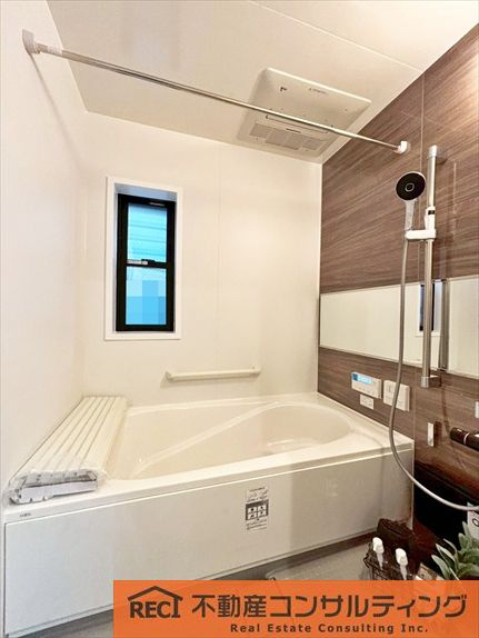 神戸市灘区灘南通5丁目　新築戸建　C号地の浴室