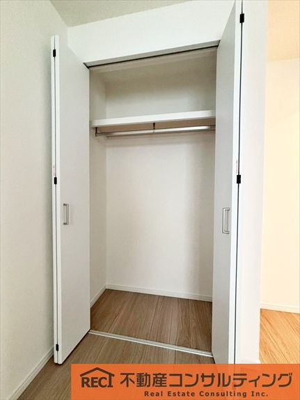 神戸市灘区灘南通5丁目　新築戸建　C号地の収納