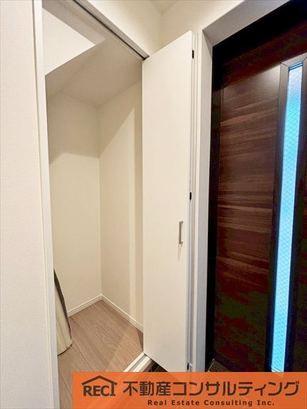 神戸市灘区灘南通5丁目　新築戸建　C号地の収納