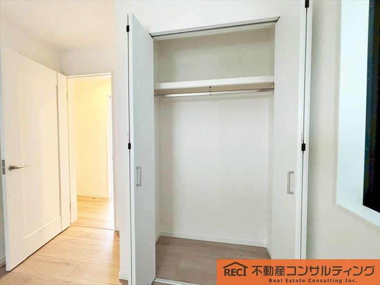 神戸市灘区灘南通5丁目　新築戸建　C号地の収納