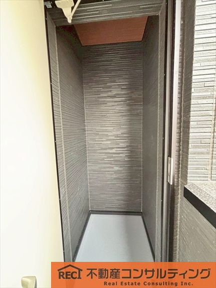 神戸市灘区灘南通5丁目　新築戸建　C号地の収納