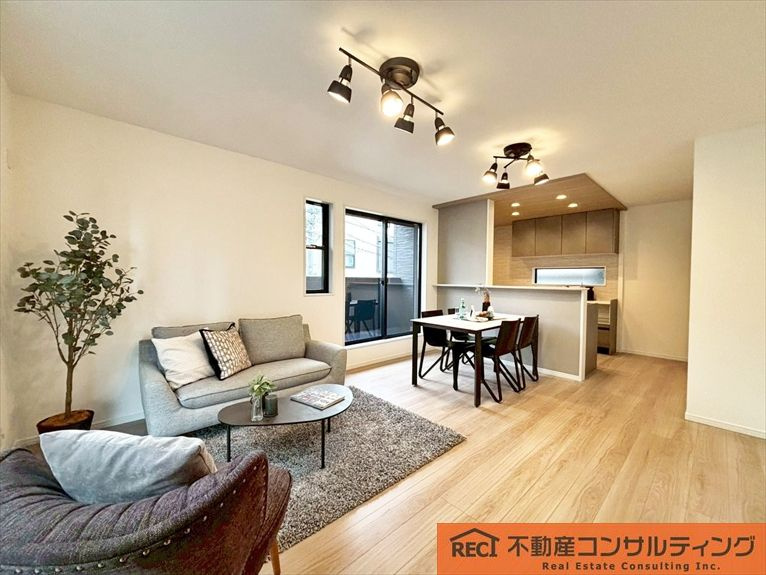 神戸市灘区灘南通5丁目　新築戸建　C号地の内装|西灘小学校徒歩4分