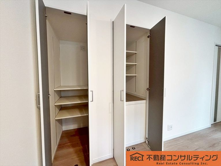 神戸市灘区灘南通5丁目　新築戸建　C号地の収納