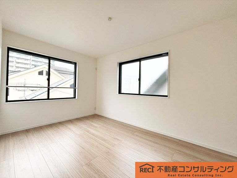 神戸市灘区灘南通5丁目　新築戸建　C号地の寝室