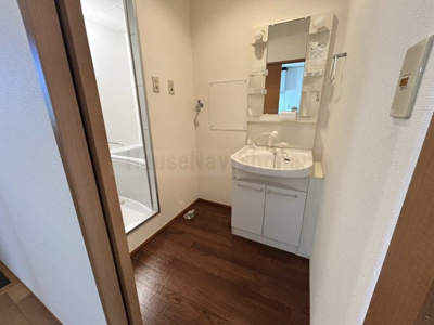【洗面所】 | フローラ藤間