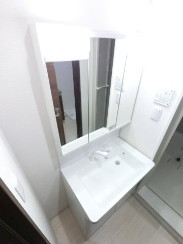 アリロッセ船橋の独立洗面台