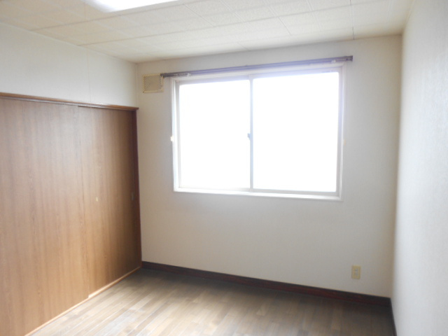 シャルムＳＯＩ１０の洋室