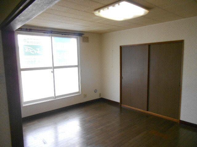 シャルムＳＯＩ１０の居間・リビング