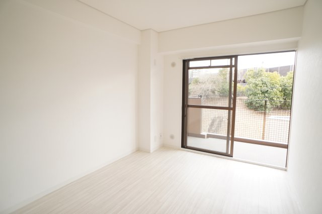 ライオンズマンション学園前の居間・リビング