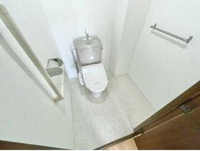 【トイレ】 | PLENDY相模原清新(プレンディサガミハラセイシン) | 別号室参考写真