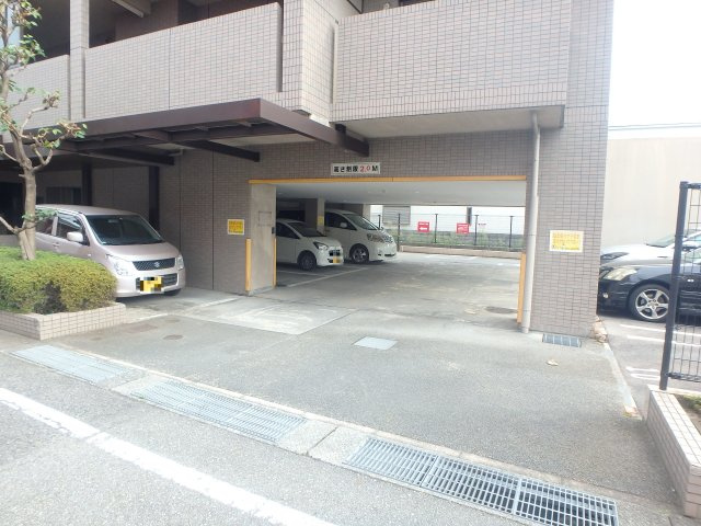 【駐車場】 | エバーグレイス西宮２ | 駐車スペースもあります