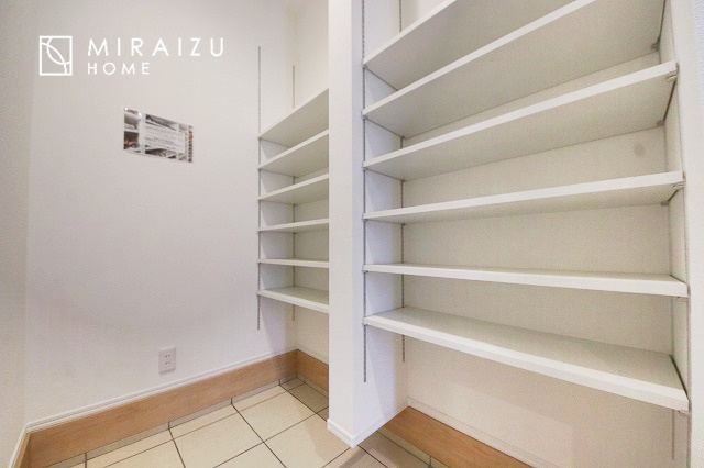 【洋室】 | 建物完成につき、実際のお部屋をごゆっくりご見学いただけます。お休みの日にご家族で見学はいかがでしょう。