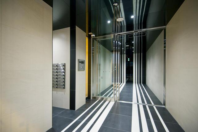 ガリシア御殿山のエントランス|毎日通るエントランスはこのようになっています