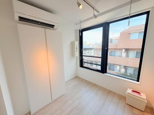 ＥＸＡＭ新中野Ⅱの洋室|コンパクトで使いやすい洋室です