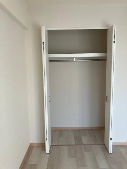 エスティメゾン中野富士見町の収納|たっぷりとした収納スペースです