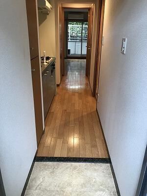 ステラメゾン下北沢の玄関|シンプルで使いやすい玄関です