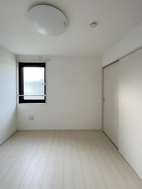 ＩＸＯ南台の寝室|落ち着いた色調の寝室です