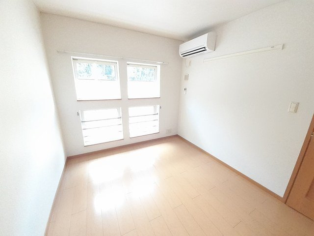 ポポラーレの内装