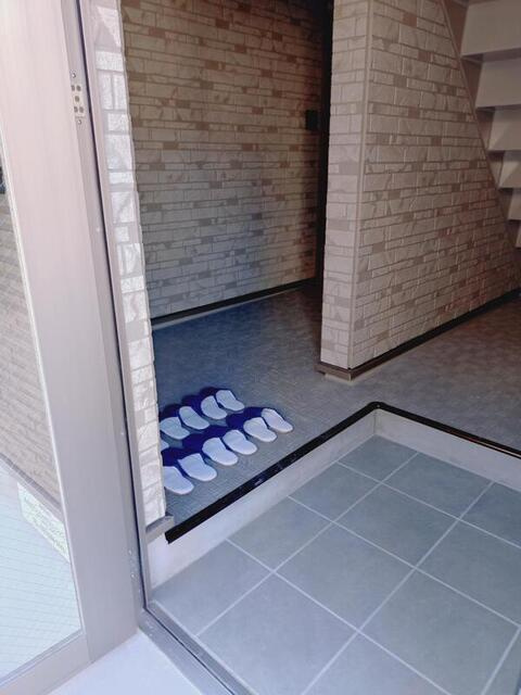 ＥＩＪＵ富士見台駅前のエントランス|建物の内部です