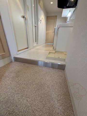 梅田エクセルハイツの玄関