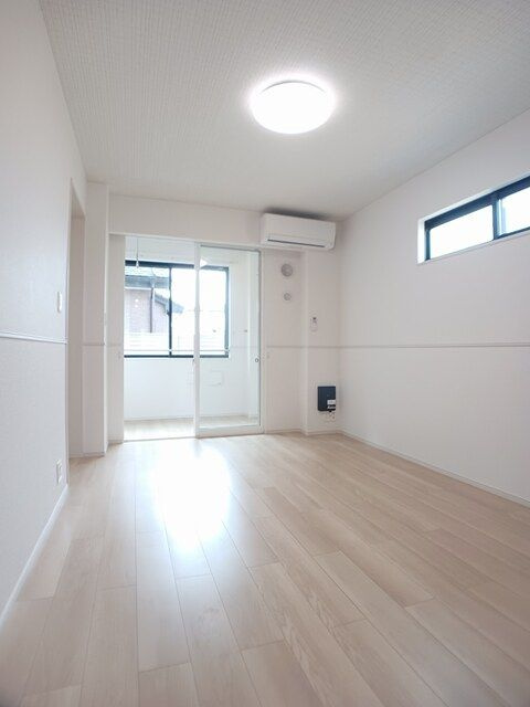 カーサ　ブローテⅦの居間・リビング